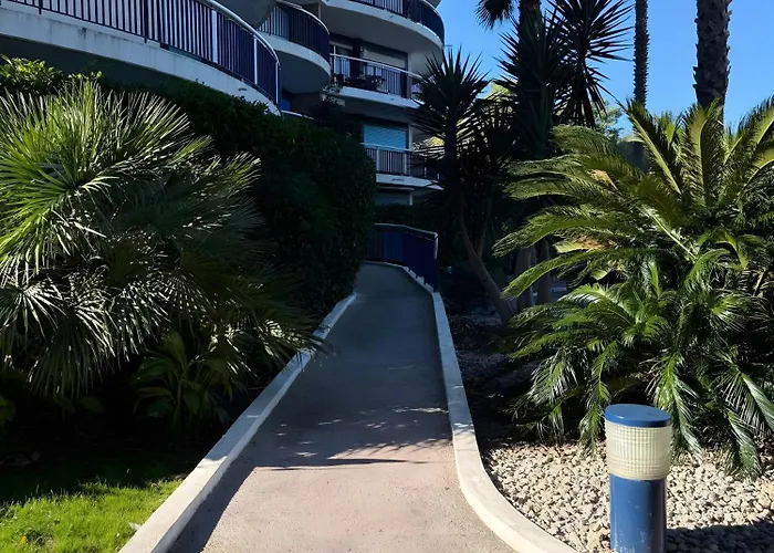 Appt 4pers, Piscine, Clim,parking Apartmán Mandelieu